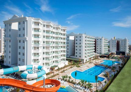 WYNDHAM GARDEN LARA (ex.LARA FAMILY CLUB)